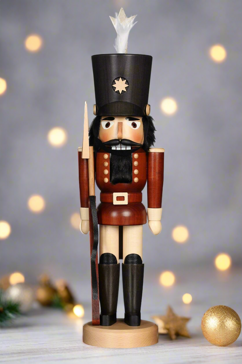 Nutcracker (Classic) - Soldier with Bayonet in Natural Tones